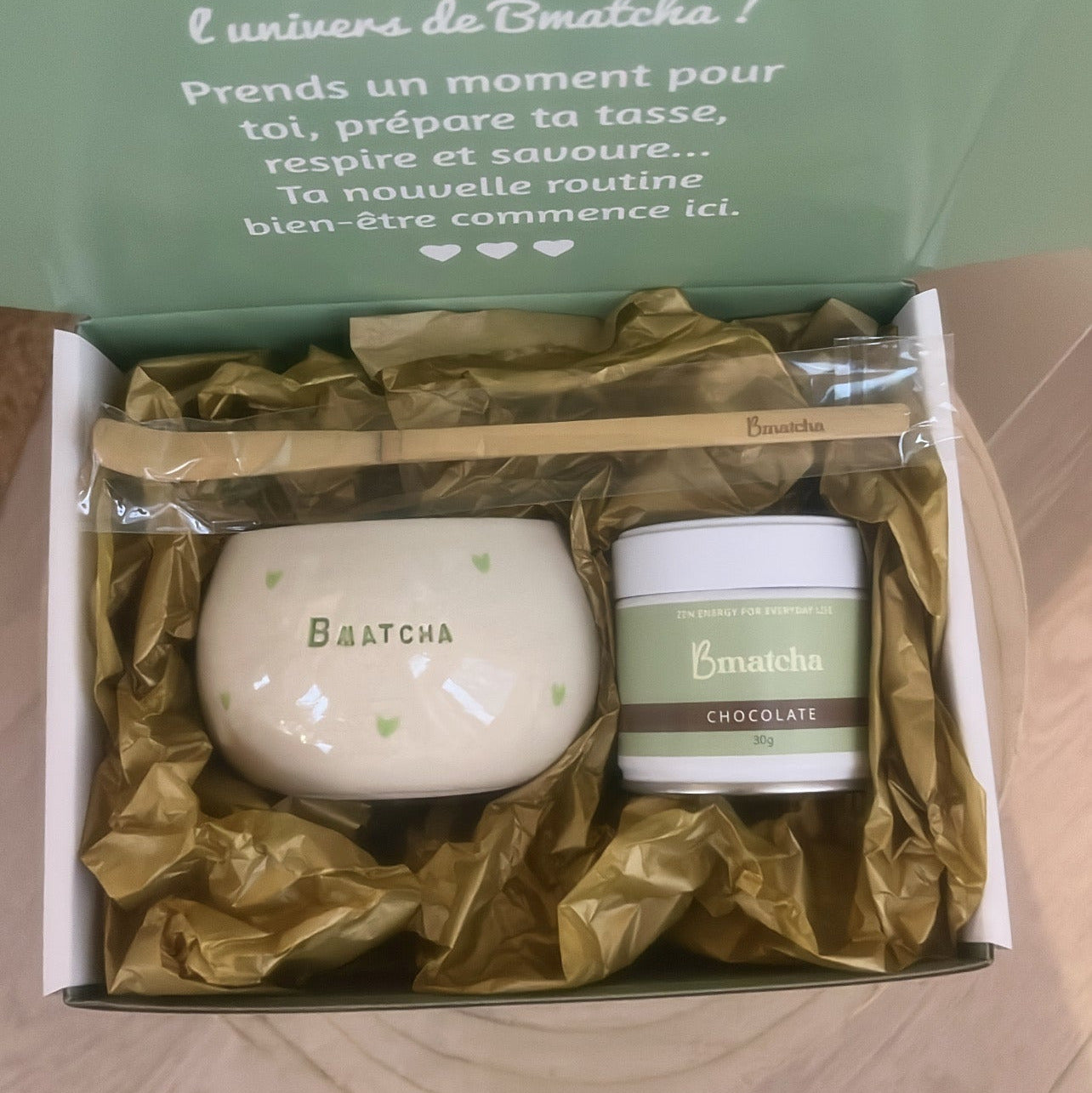 coffret bmatcha avec tasse faite main Bmatcha et matcha